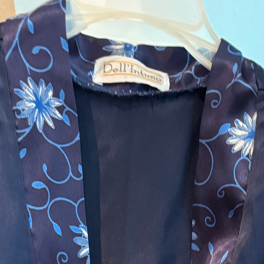 Dell’ Intimo Midnight Blue Floral Satin Robe